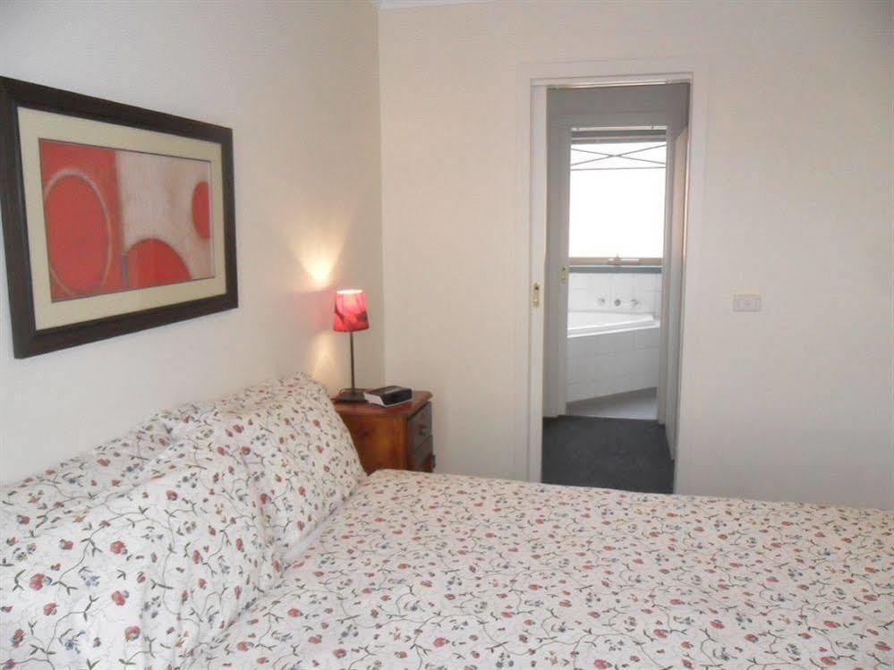 Box Hill Studio Apartment 2 Esterno foto